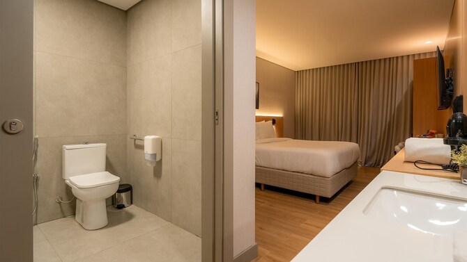 Golden Tulip Canela - Suite banheiro