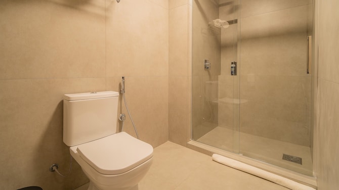 Golden Tulip Canela - suite superior banheiro
