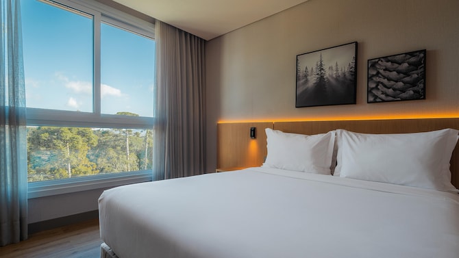 Golden Tulip Canela - suite superior