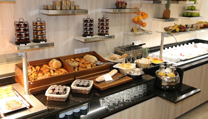 Golden Tulip Cannes Hotel de Paris - IMG