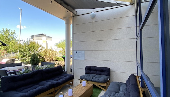 Golden Tulip CDG Airport Roissy - TERASSE EXTERIEUR
