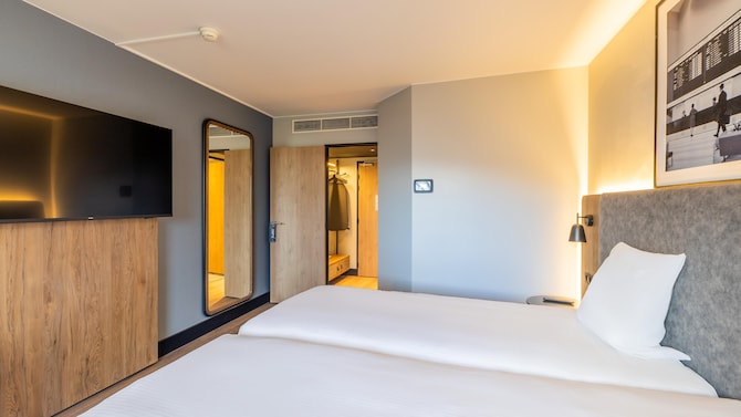 Golden Tulip CDG Airport Roissy