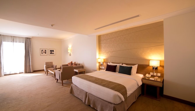 Golden Tulip Corniche Dammam - Golden Tulip Corniche Dammam - Room