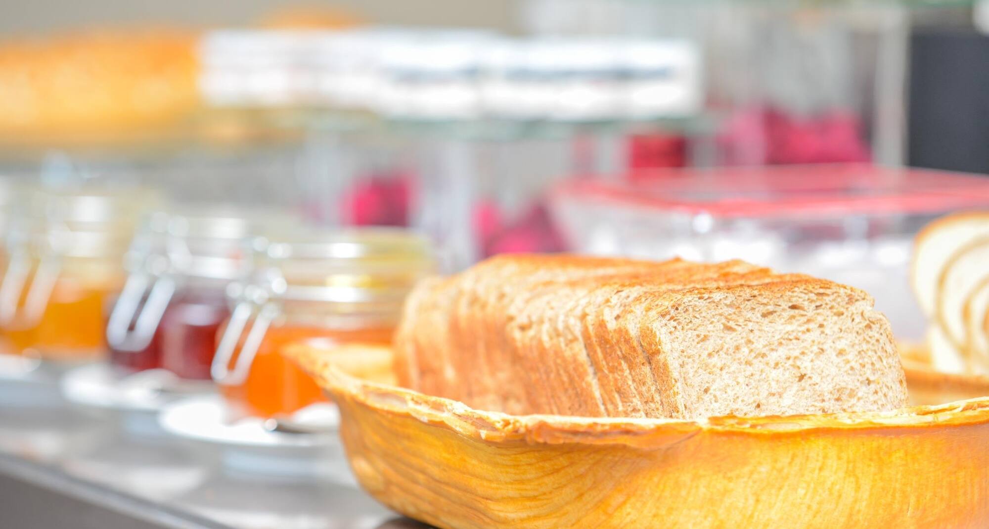 Golden Tulip Corniche Dammam - Buffet Breakfast