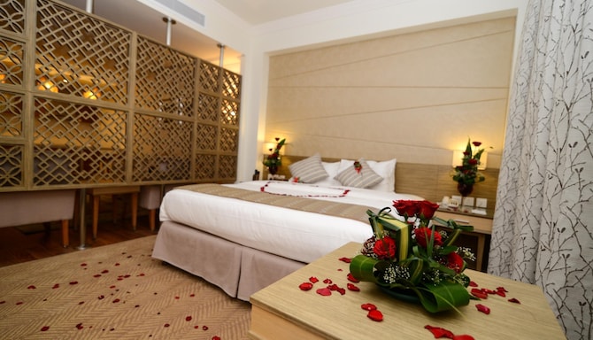 Golden Tulip Corniche Dammam - Executvie Suite