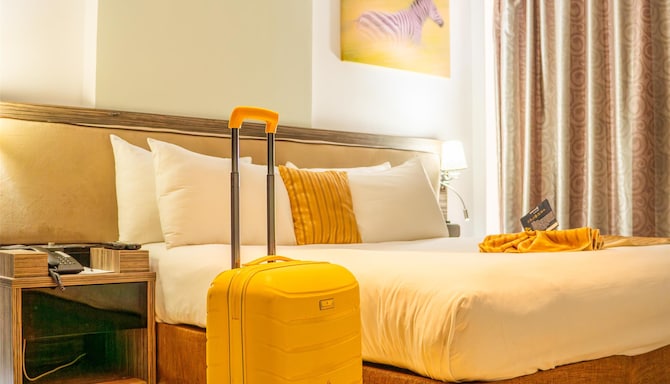 Golden Tulip Dar City Center - Guest Room