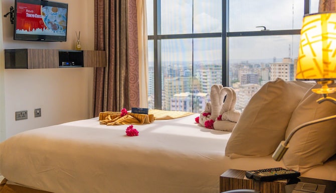 Golden Tulip Dar City Center - Guest Room