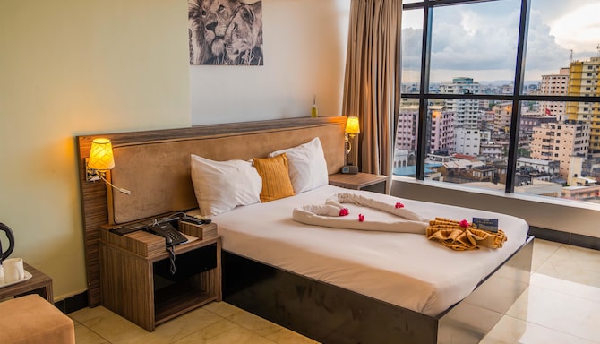 Golden Tulip Dar City Center - Deluxe room
