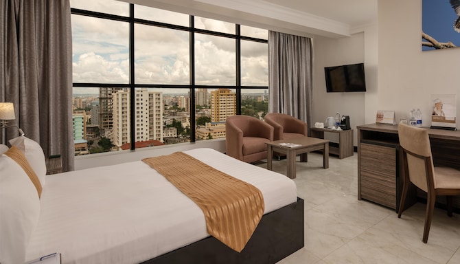 Golden Tulip Dar City Center - DELUXE BEDROOM