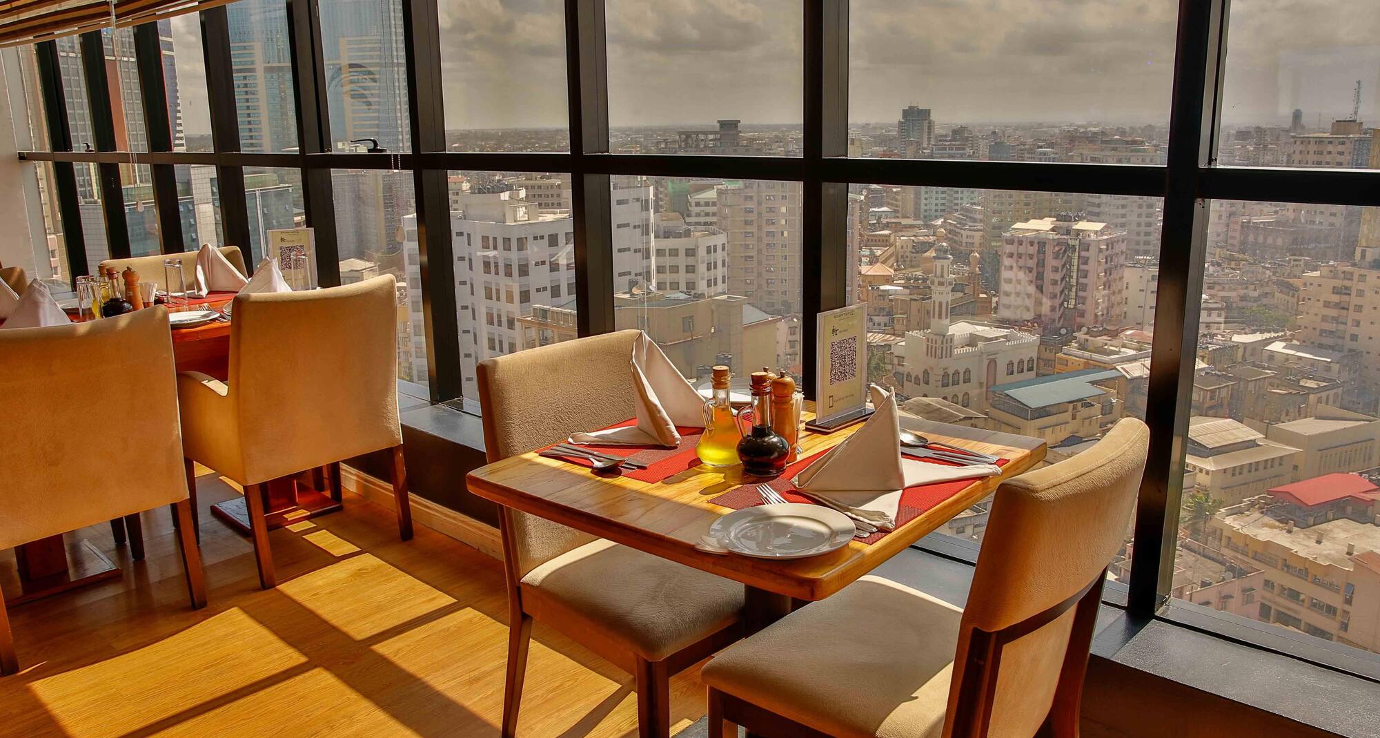 Golden Tulip Dar City Center - Restaurant / Etablissement gastronomique