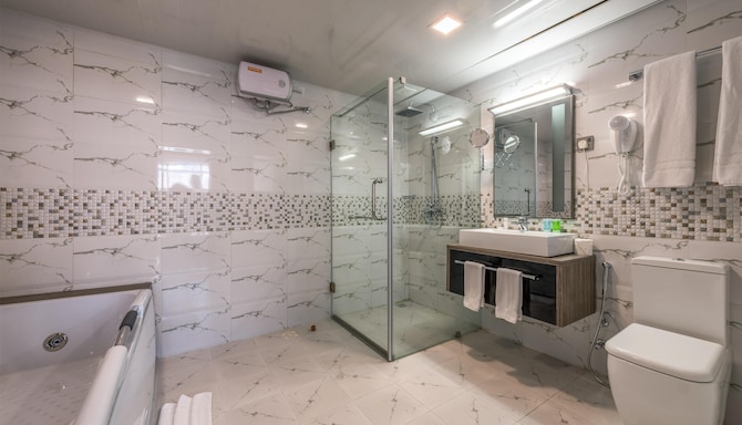 Golden Tulip Dar City Center - The Grand Hotel Dar