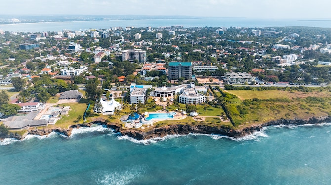 Golden Tulip Dar Es Salaam - Ocean View