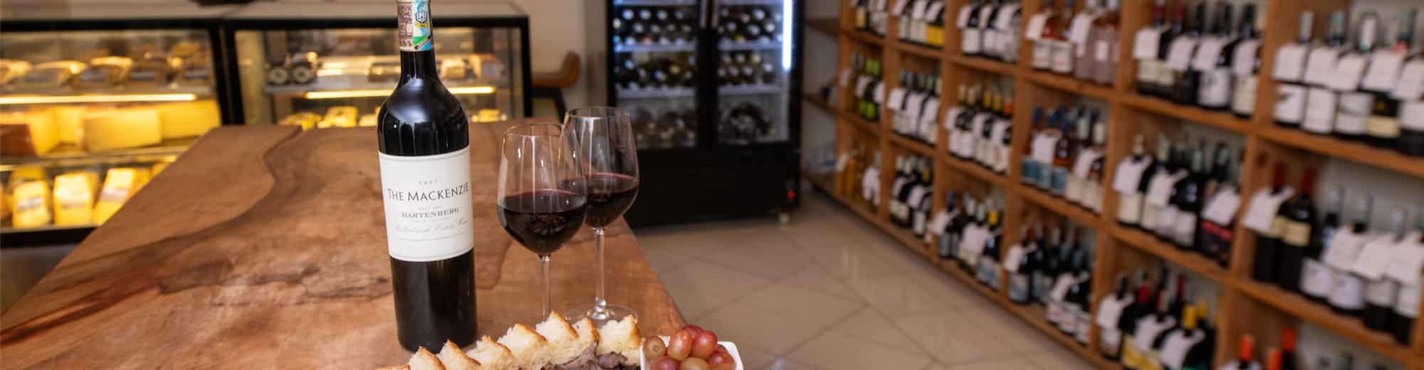 Golden Tulip Dar Es Salaam - Wine and Cheese Shop