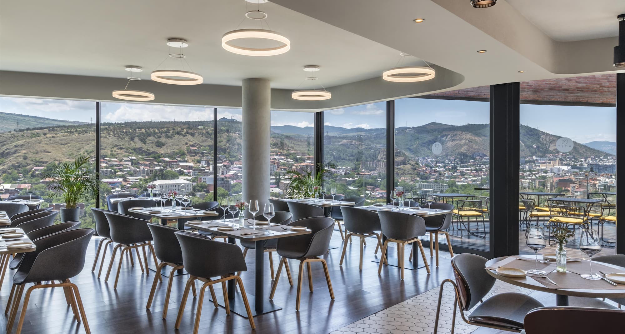 GOLDEN TULIP DESIGN TBILISI - DSC
