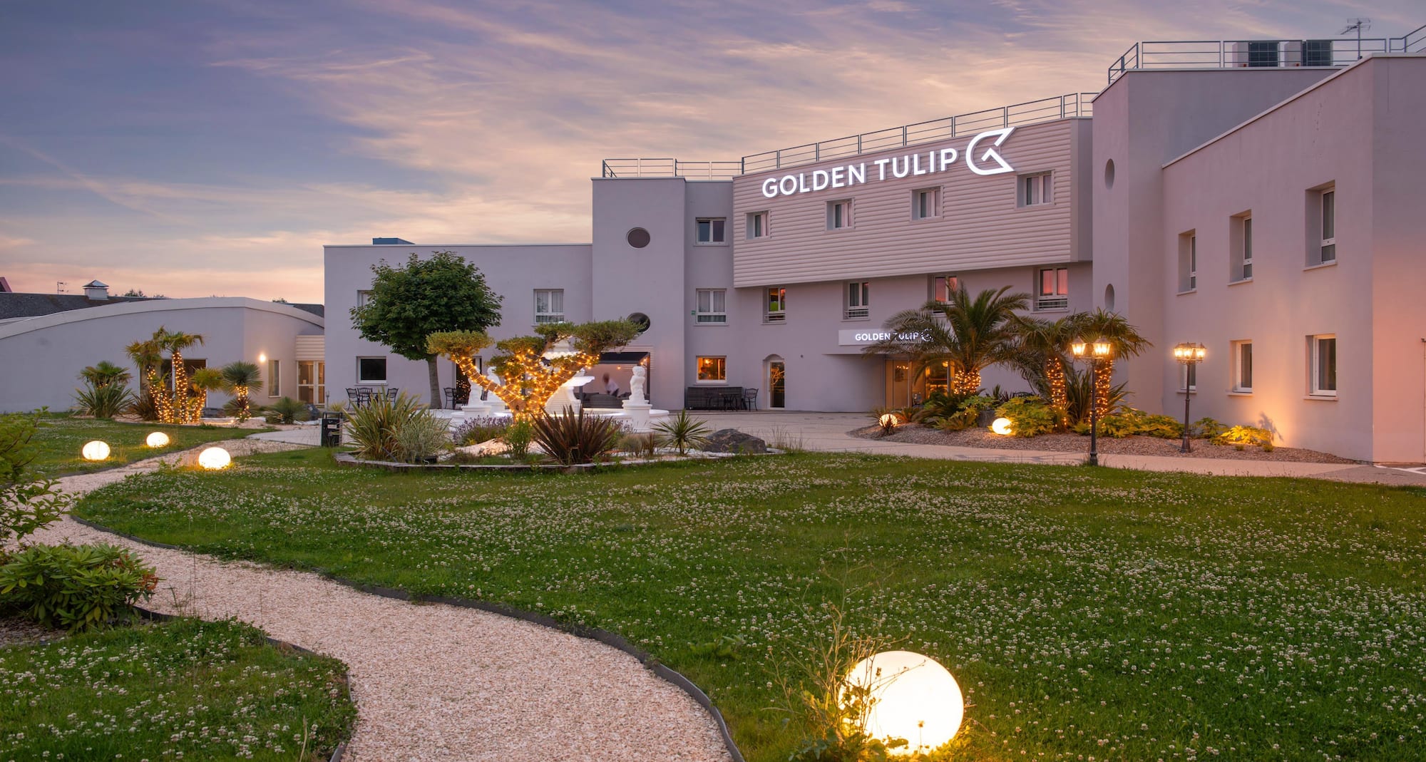 GOLDEN TULIP DIEPPE - Cohen GOLDEN TULIP DIEPPE