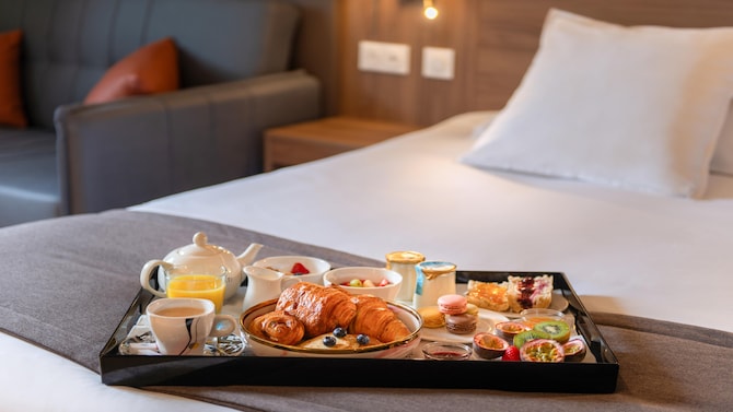 GOLDEN TULIP DIEPPE - Cohen GOLDEN TULIP DIEPPE