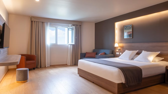 GOLDEN TULIP DIEPPE - Cohen GOLDEN TULIP DIEPPE