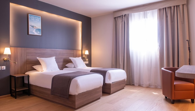 GOLDEN TULIP DIEPPE - Cohen GOLDEN TULIP DIEPP
