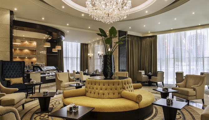 Golden Tulip Doha - Golden Tulip Doha Lobby Ristretto