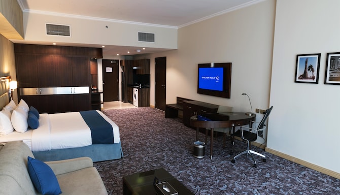 Golden Tulip Doha - Suite