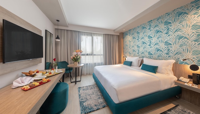 Golden Tulip El Mechtel - Guest room amenity