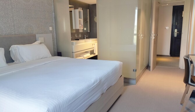 Golden Tulip El Mechtel - Suite
