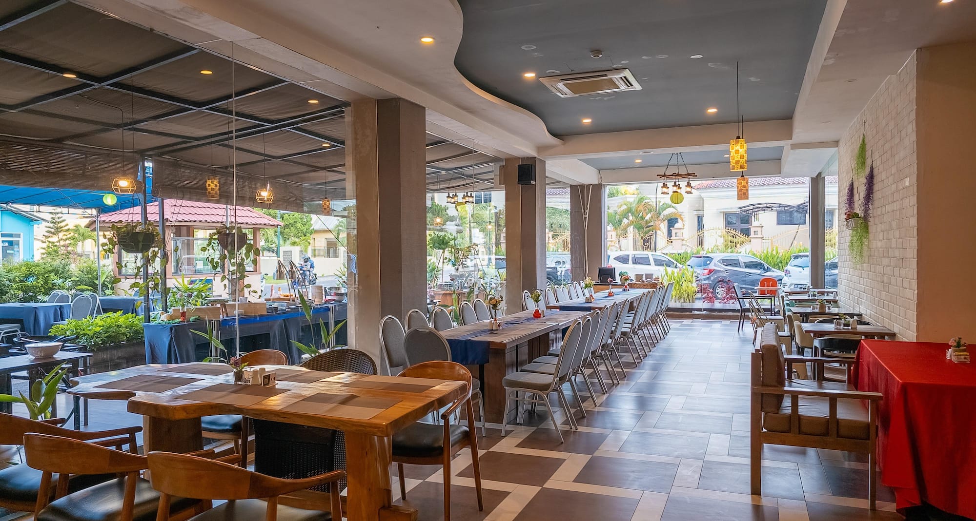 Golden Tulip Essential Belitung - Restaurant