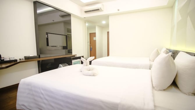 GOLDEN TULIP ESSENTIAL MAKASSAR - DELUXE TWIN