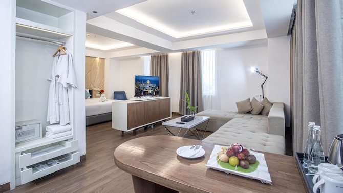 GOLDEN TULIP ESSENTIAL MAKASSAR
