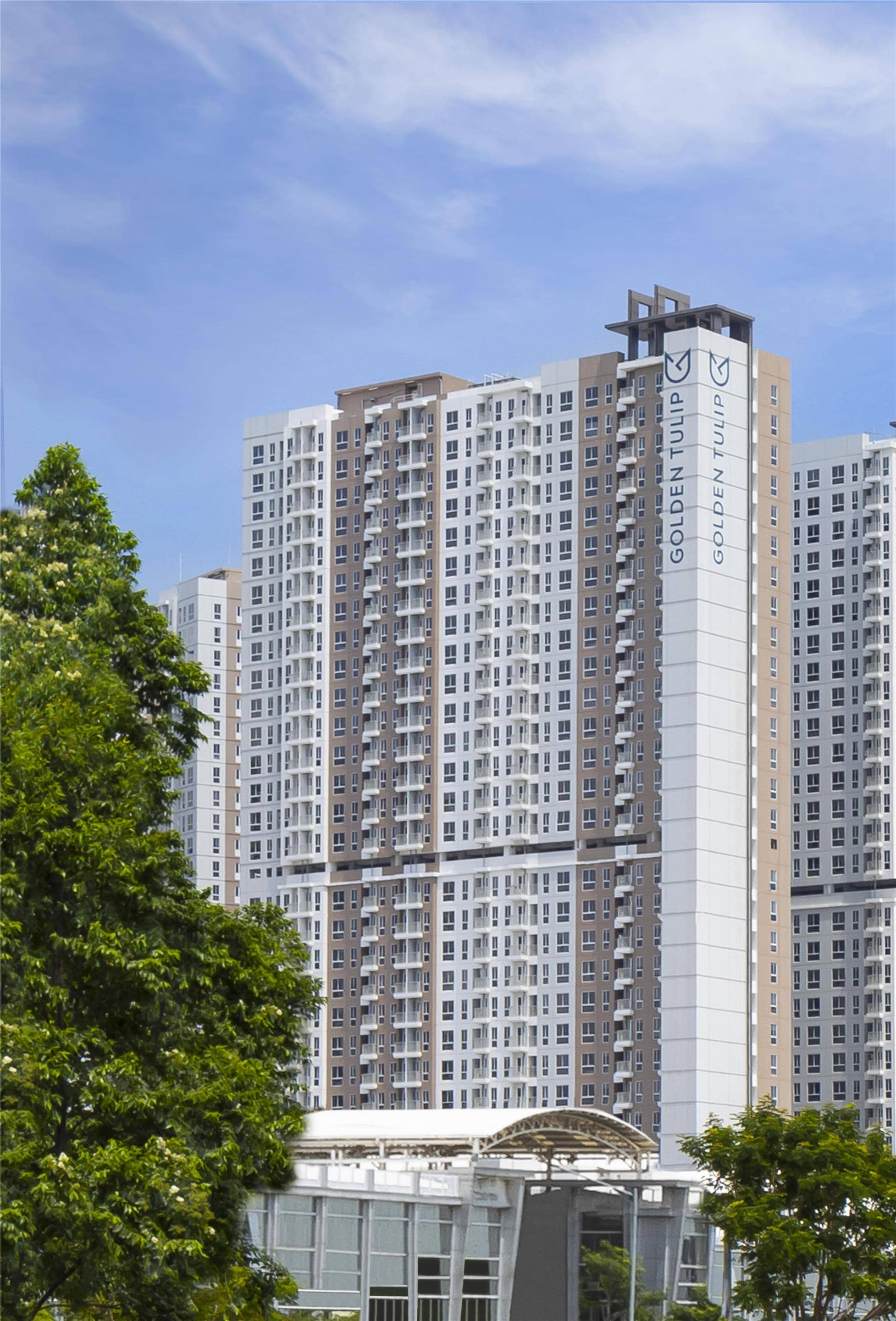Golden Tulip Essential PIK2 Jakarta - Facade