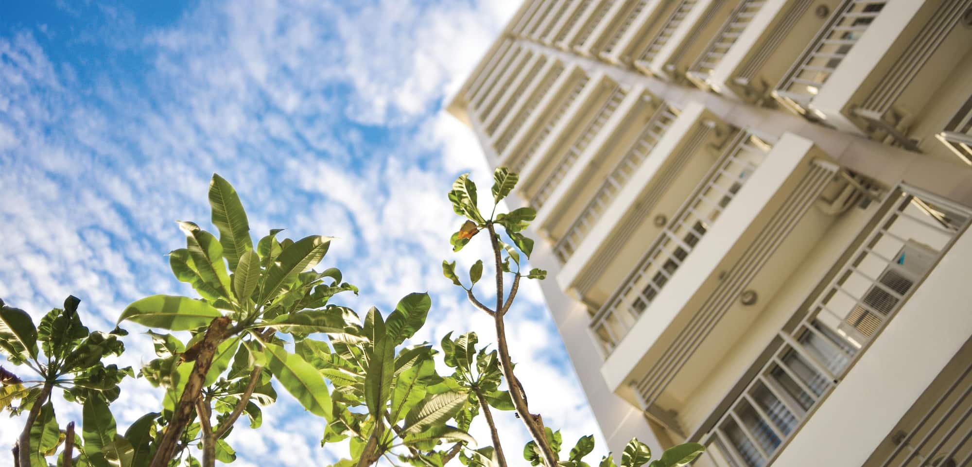 GOLDEN TULIP ESSENTIAL TANGERANG - Home Main