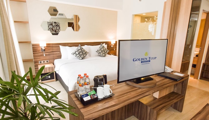 GOLDEN TULIP ESSENTIAL TANGERANG - Junior Suite