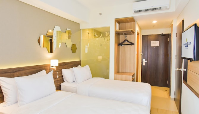 GOLDEN TULIP ESSENTIAL TANGERANG - Superior Room Twin