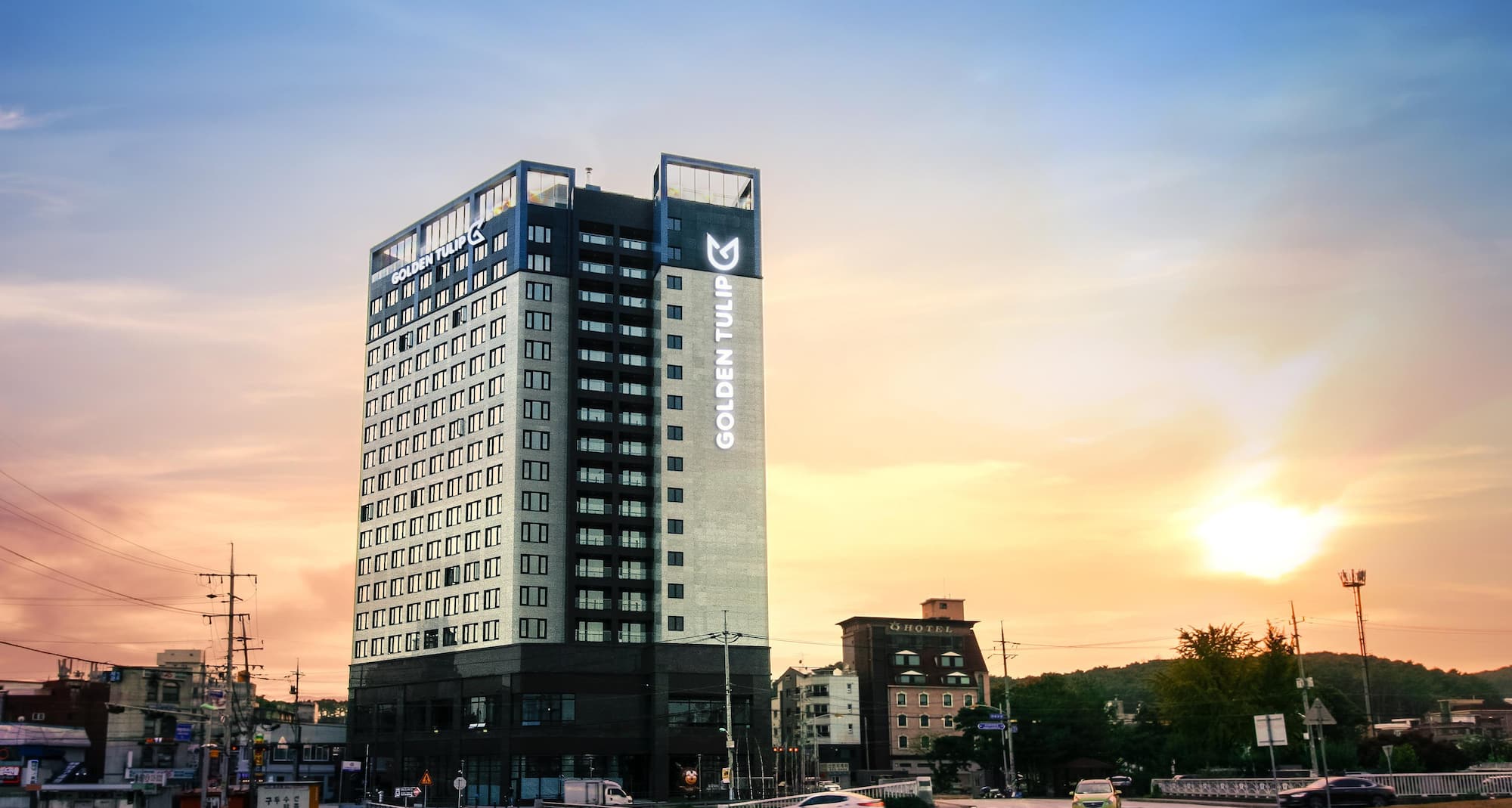 GOLDEN TULIP EVER YONGIN - GOLDEN TULIP EVER YONGIN EXTERIOR NIGHT VIEW