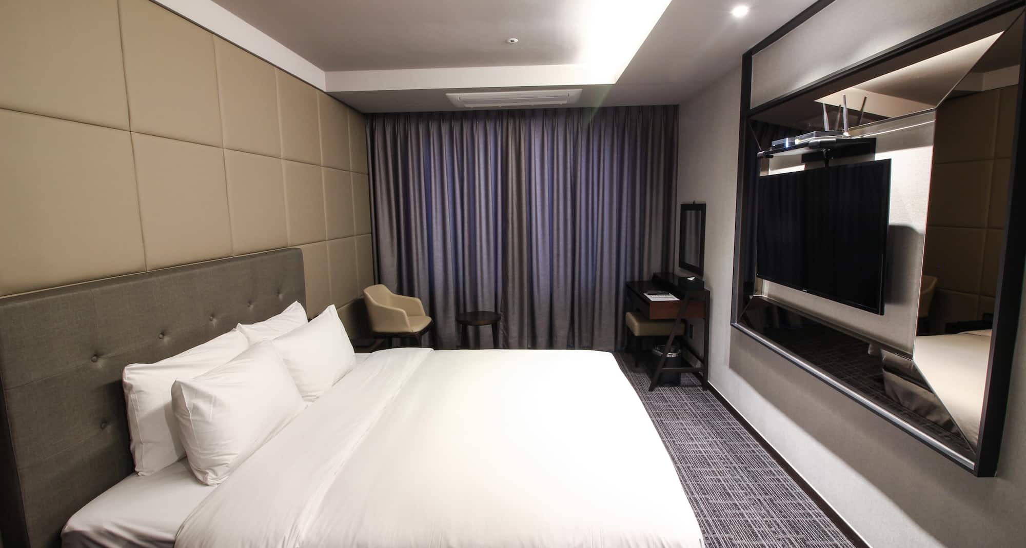 GOLDEN TULIP EVER YONGIN - DELUXE DOUBLE