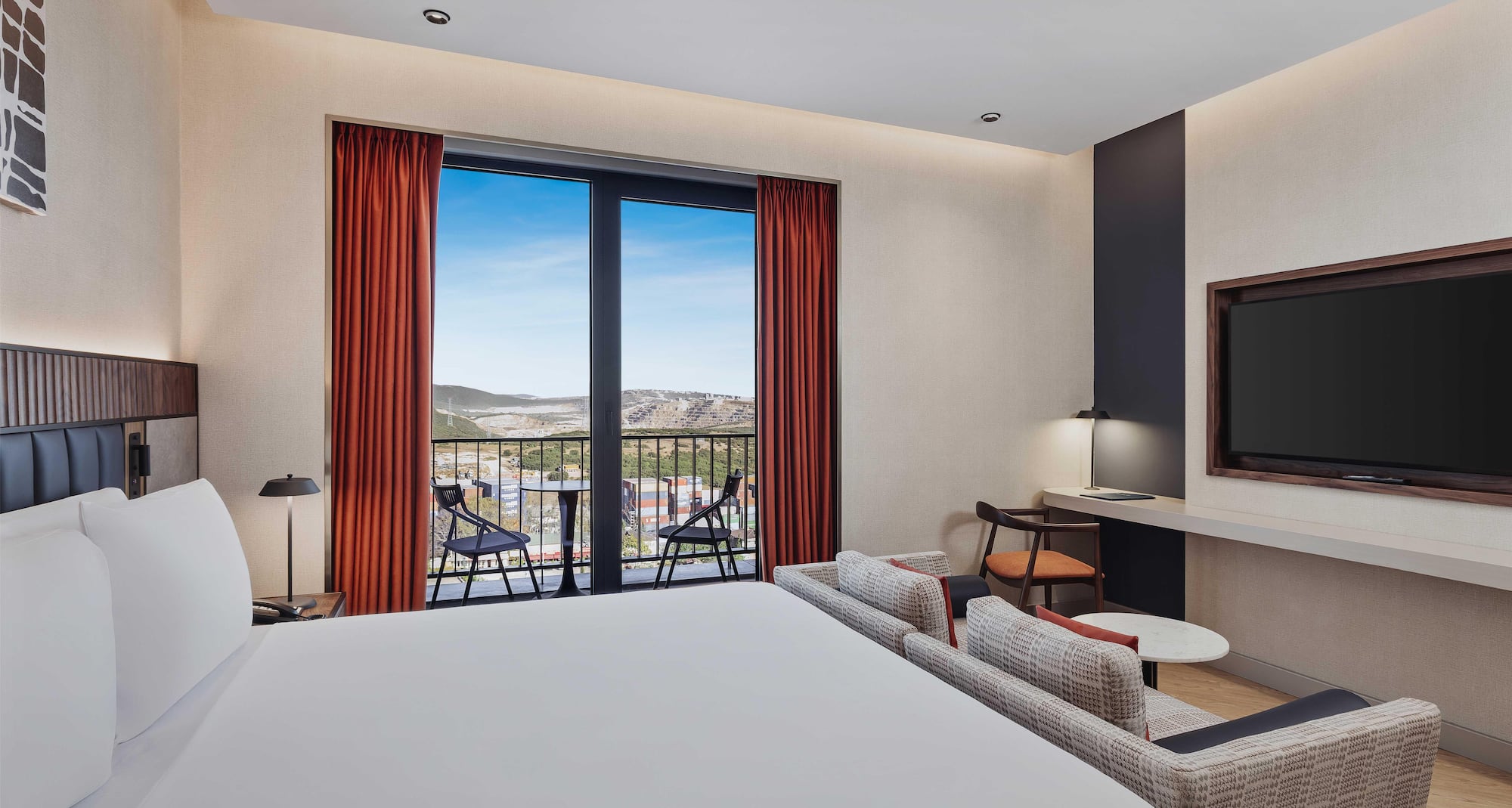 GOLDEN TULIP GEBKIM KOCAELI - Deluxe Queen