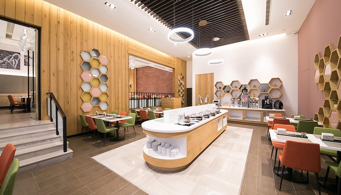 Golden Tulip Glory Fine Hotel - Phoenix Restaurant