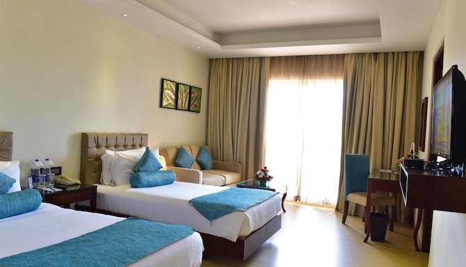Golden Tulip Goa Candolim - Superior Twin