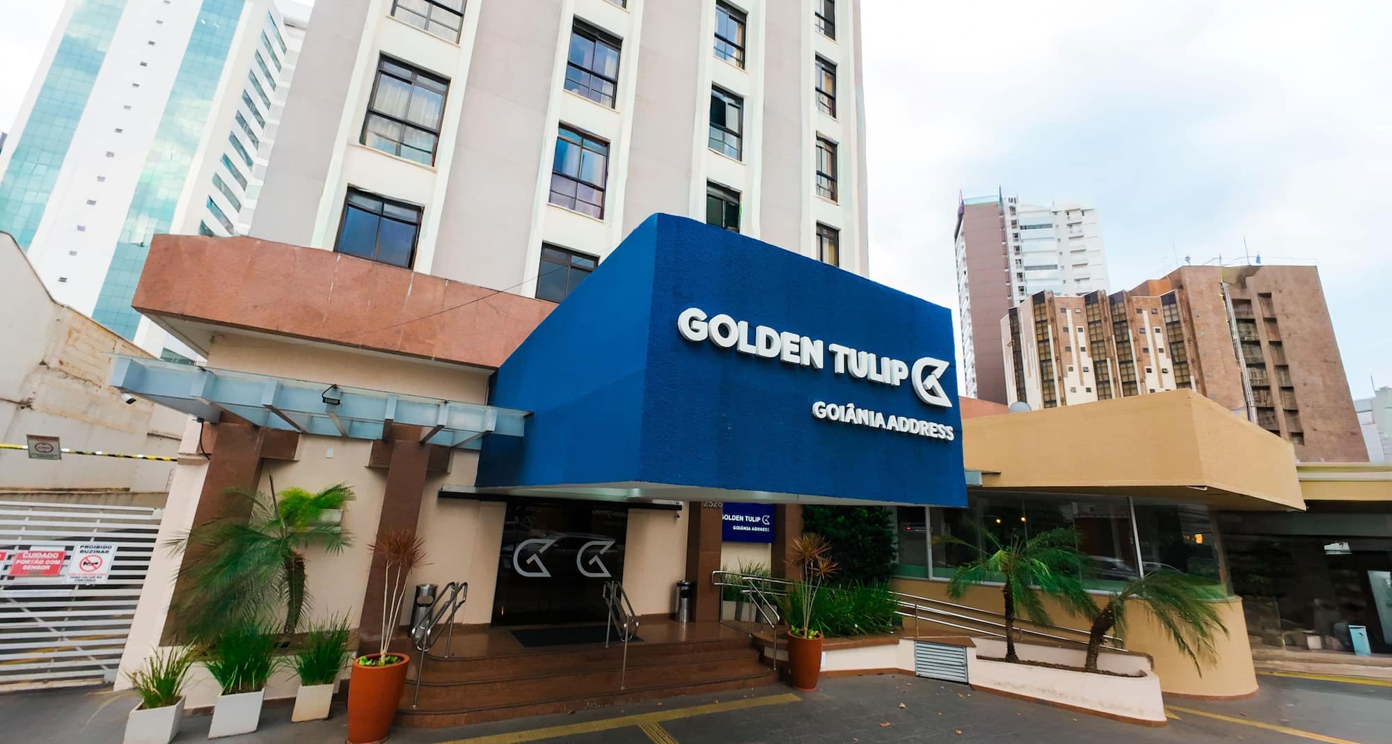 Golden Tulip Goiania Address - EXTERIOR