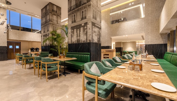 GOLDEN TULIP GURUGRAM SECTOR 80 - Tulipe restaurant