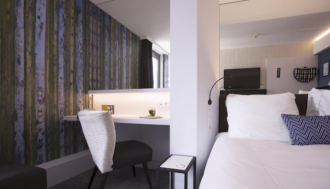 Golden Tulip Hotel Central
