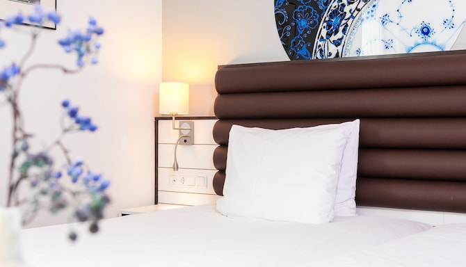 Golden Tulip Hotel Central - Tweepersoonskamer met 2 apparte bedden