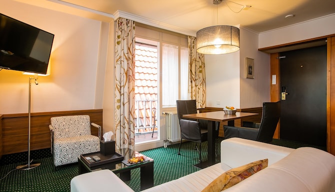 Golden Tulip Hotel Central - Junior suite
