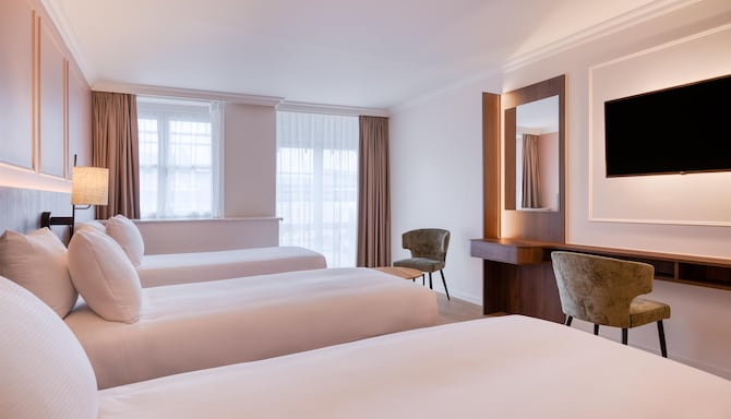 Golden Tulip Hotel De Medici - AntoineDeckers HotelDeMediciBruges HD