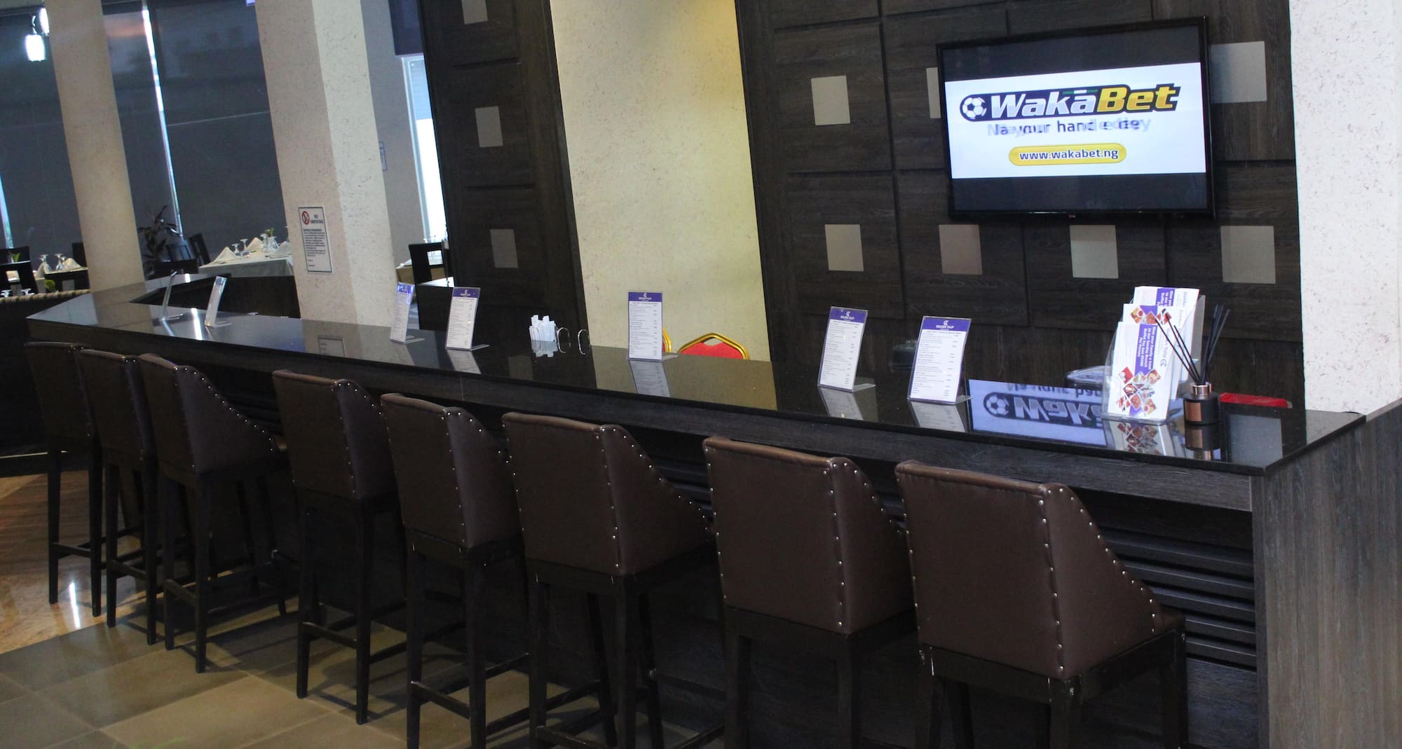GOLDEN TULIP IBADAN - NGA Bar