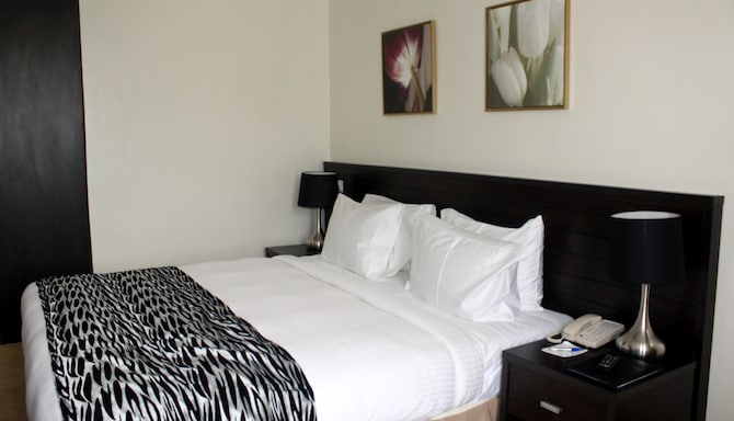 GOLDEN TULIP IBADAN - NGA Deluxe