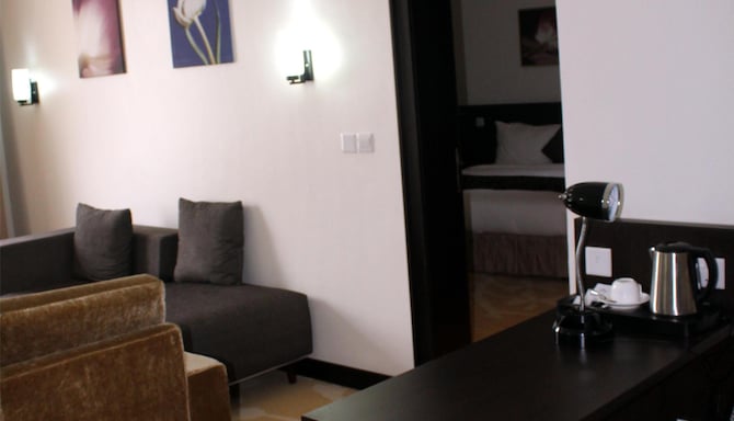GOLDEN TULIP IBADAN - NGA Suite