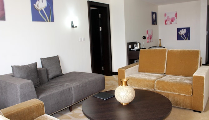 GOLDEN TULIP IBADAN - NGA Executive Suite