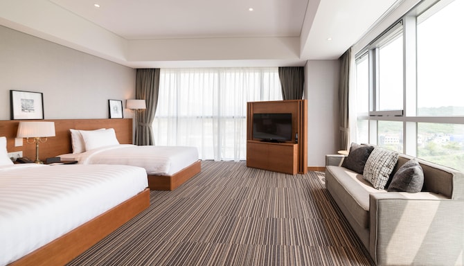 GOLDEN TULIP INCHEON AIRPORT HOTEL & SUITES - Deluxe Corner Family