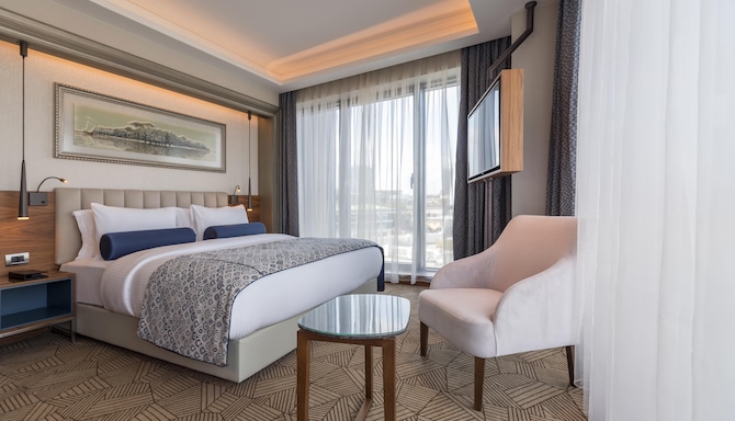 Golden Tulip Istanbul Bayrampasa - ekc